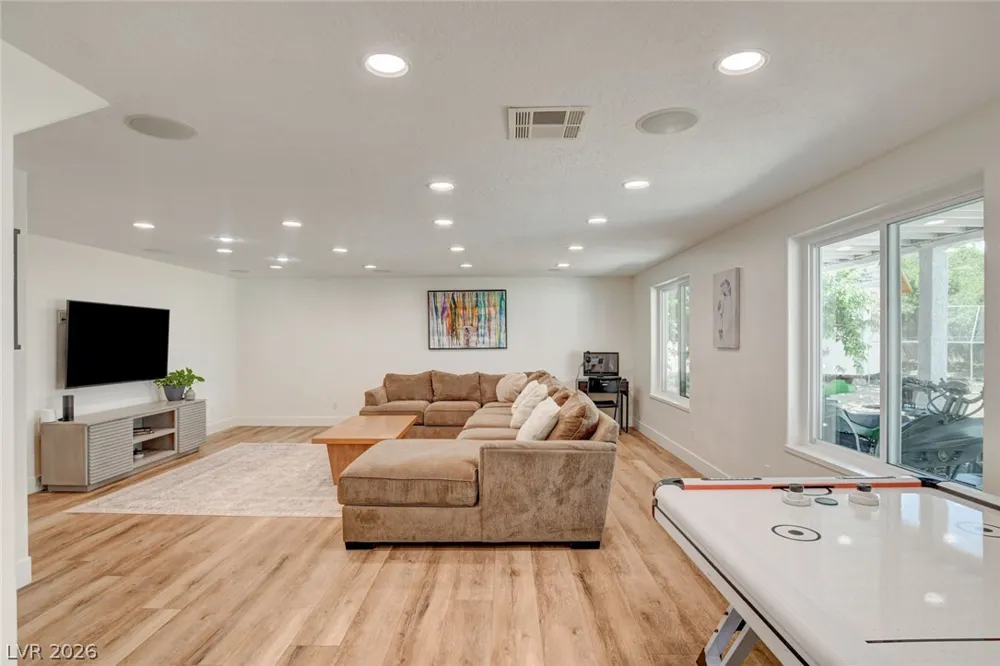 4362 Thistle Street Logandale, NV 89021
