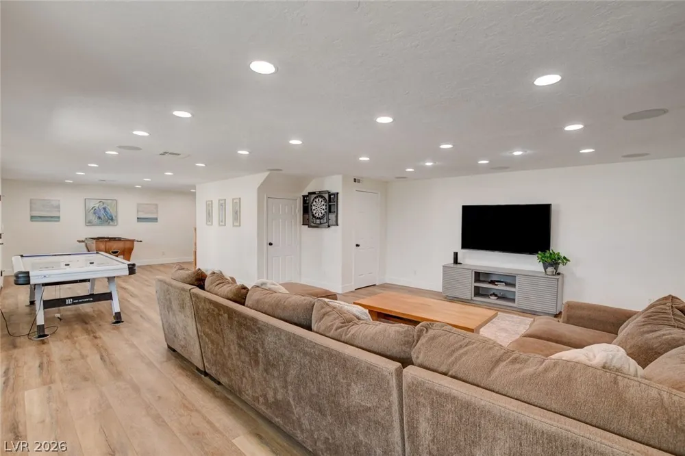 4362 Thistle Street Logandale, NV 89021