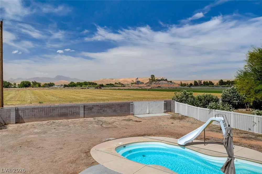 4362 Thistle Street Logandale, NV 89021
