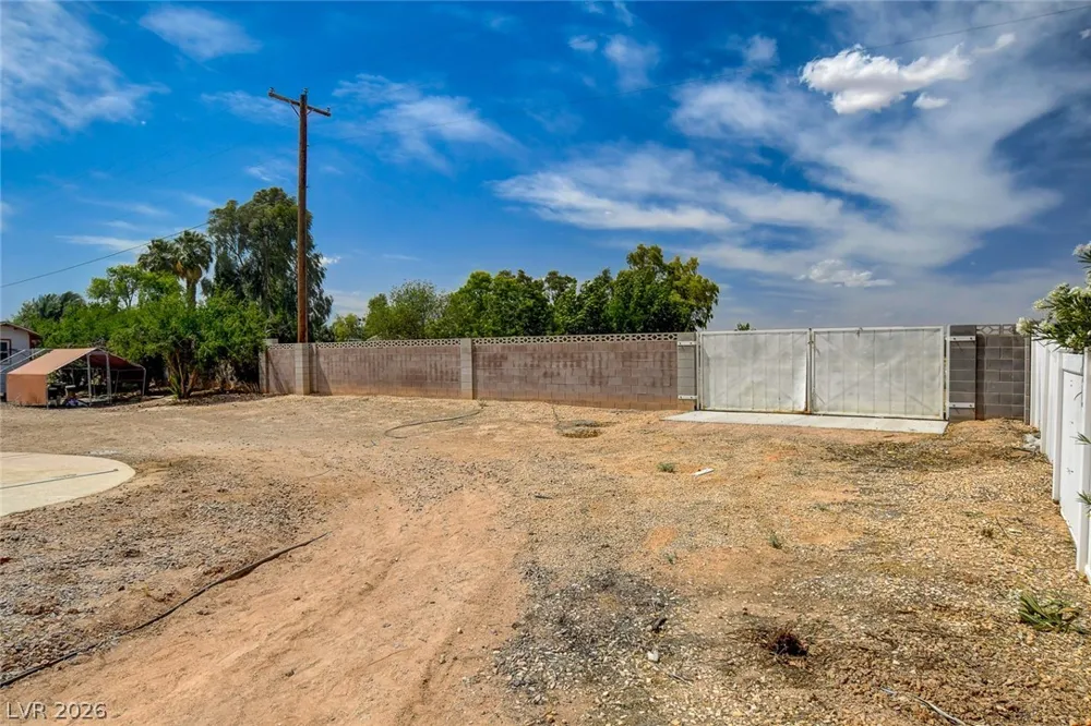 4362 Thistle Street Logandale, NV 89021