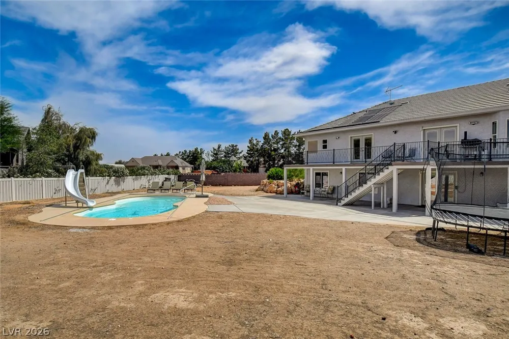 4362 Thistle Street Logandale, NV 89021