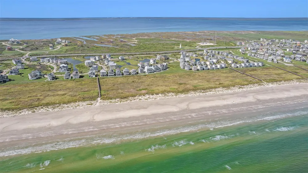 25603 Snowy Egret Drive Galveston, TX 77554