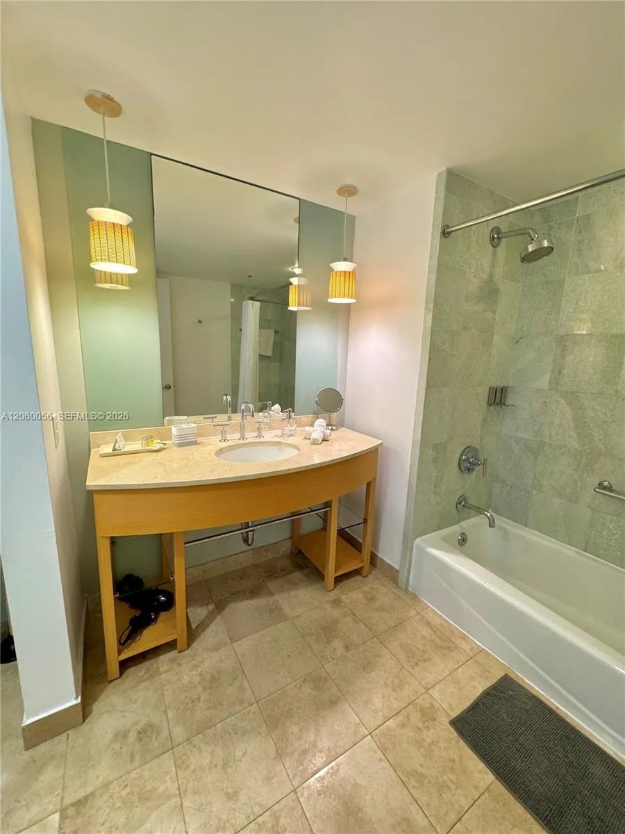 18683 Collins Ave #2006 Sunny Isles Beach, FL 33160
