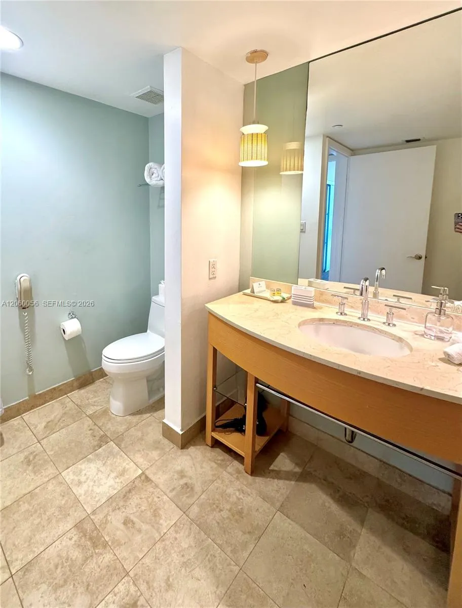 18683 Collins Ave #2006 Sunny Isles Beach, FL 33160