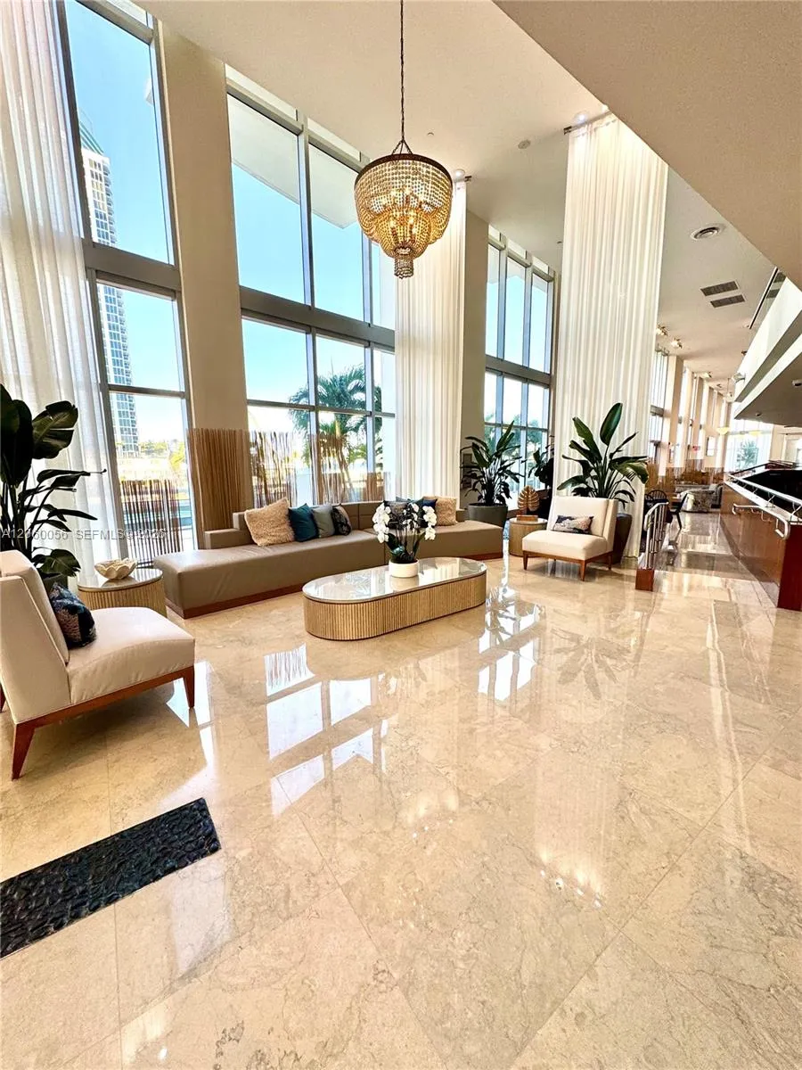 18683 Collins Ave #2006 Sunny Isles Beach, FL 33160