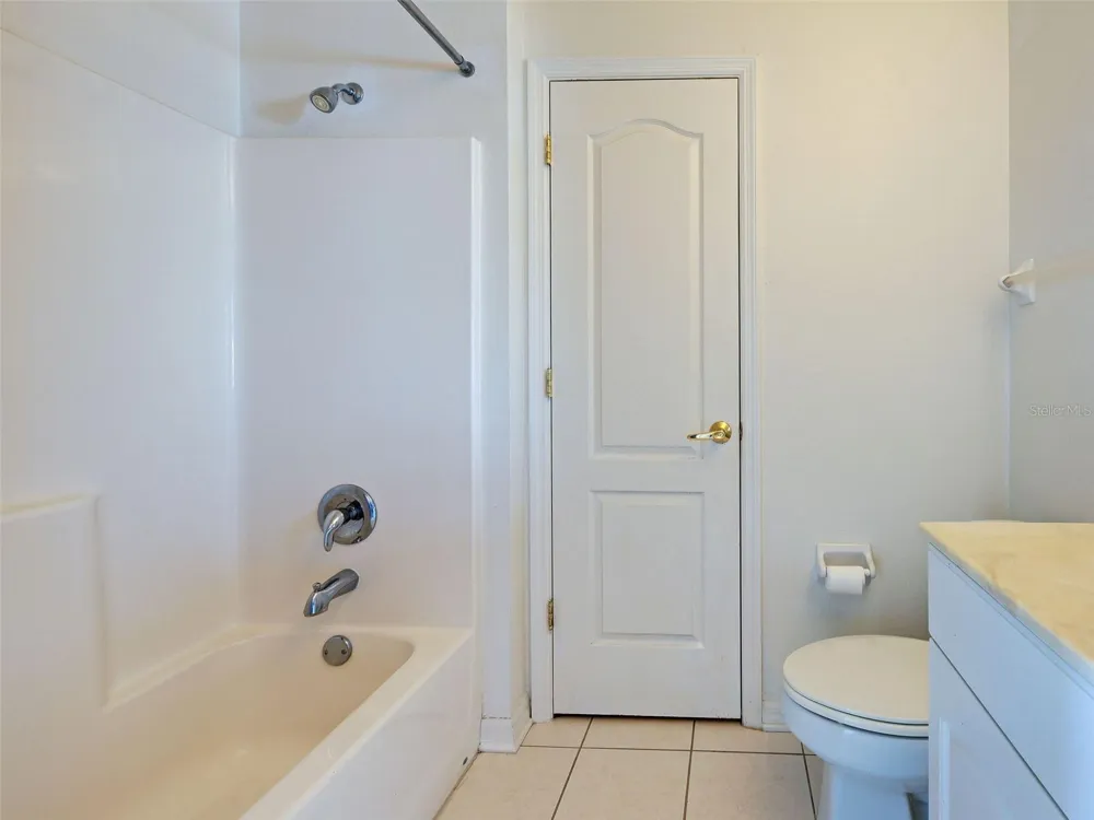 4433 CORSO VENETIA BOULEVARD #C18 Venice, FL 34293