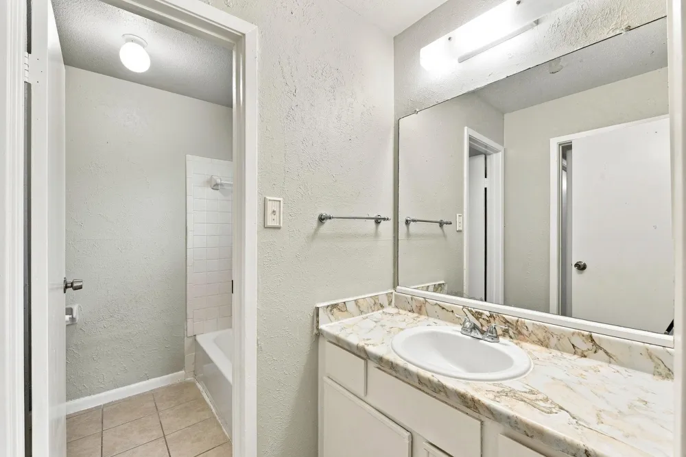 4023 Briarglen Drive #1 Dickinson, TX 77539