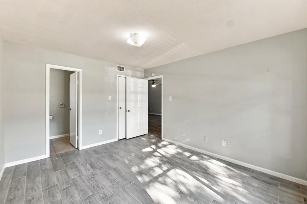 4023 Briarglen Drive #1 Dickinson, TX 77539