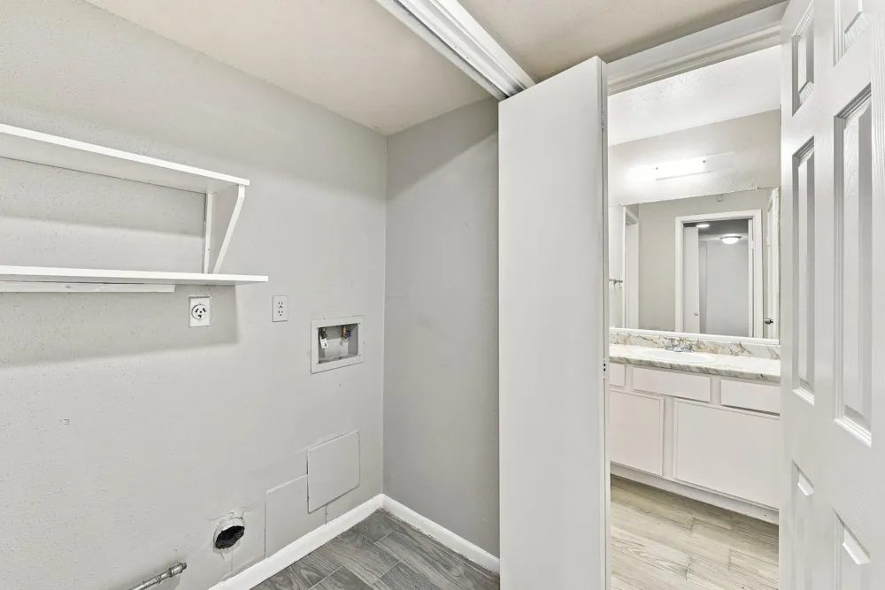 4023 Briarglen Drive #1 Dickinson, TX 77539
