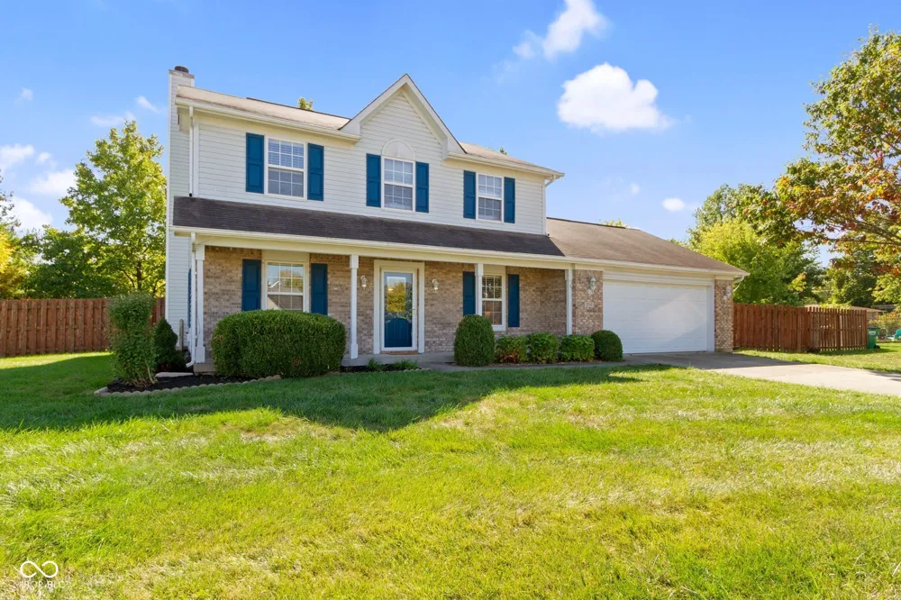 2015 Pheasant Run Westfield, IN 46074