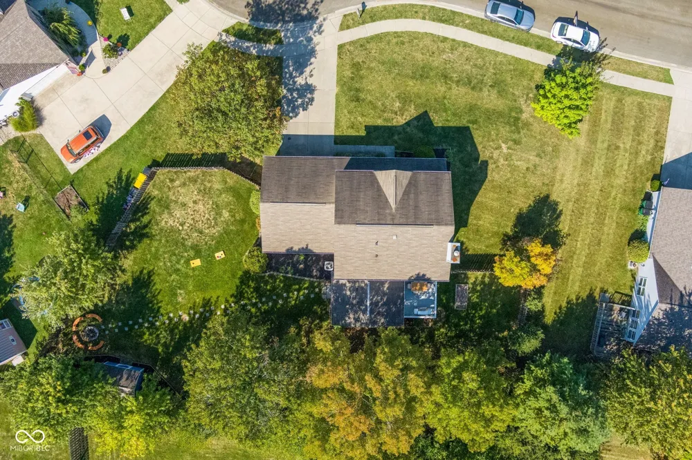 2015 Pheasant Run Westfield, IN 46074