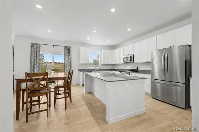 241 Paloma Way Elizabeth, CO 80107