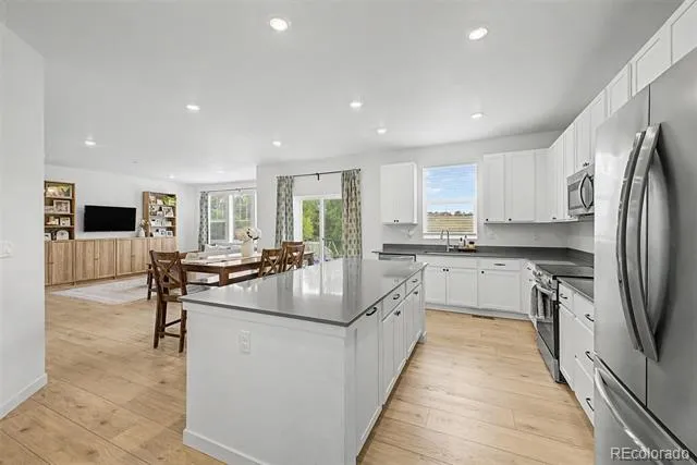 241 Paloma Way Elizabeth, CO 80107