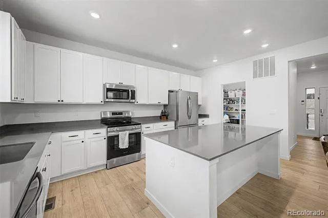 241 Paloma Way Elizabeth, CO 80107