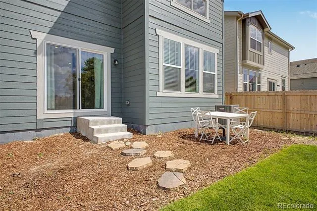 241 Paloma Way Elizabeth, CO 80107