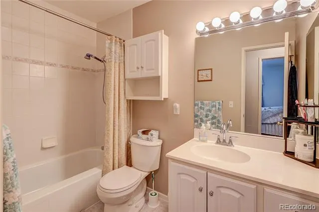7202 W Cedar Circle Lakewood, CO 80226