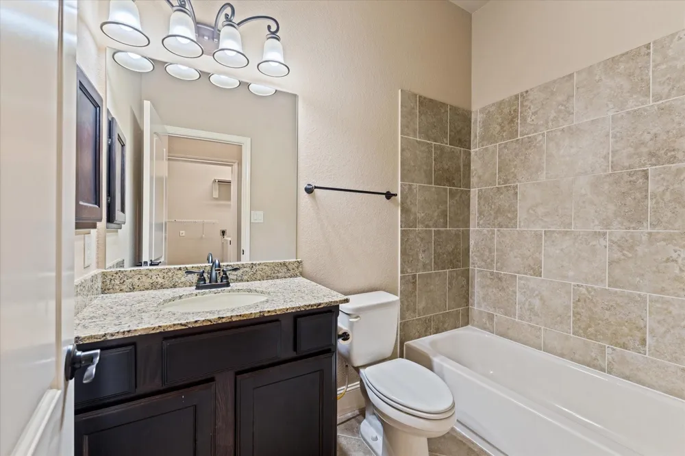 146 Diamond Back Lane Montgomery, TX 77316