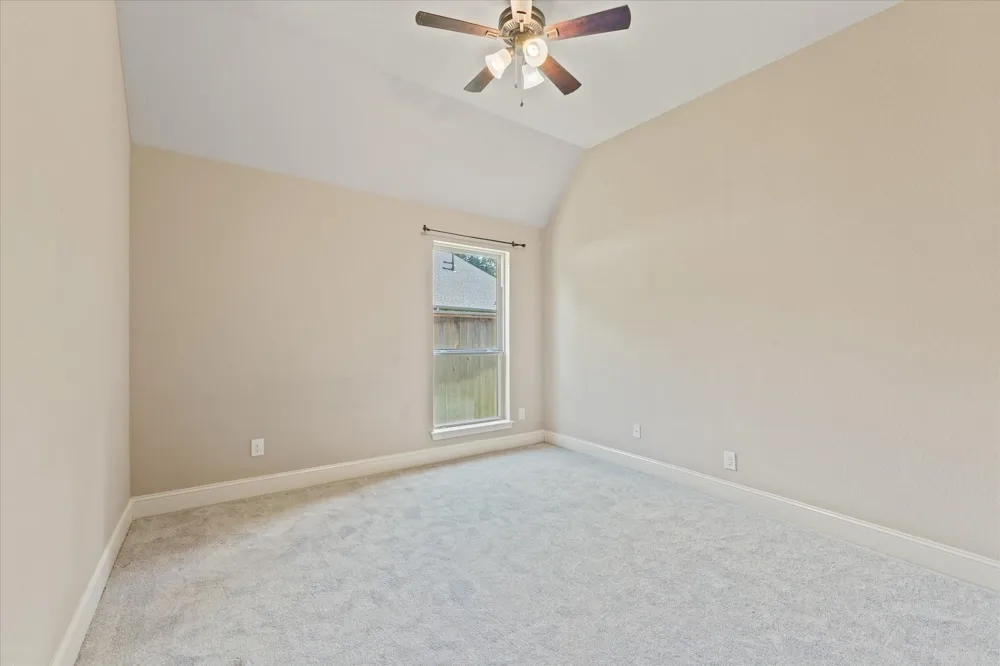 146 Diamond Back Lane Montgomery, TX 77316