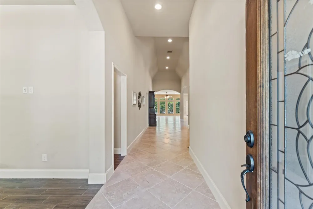146 Diamond Back Lane Montgomery, TX 77316