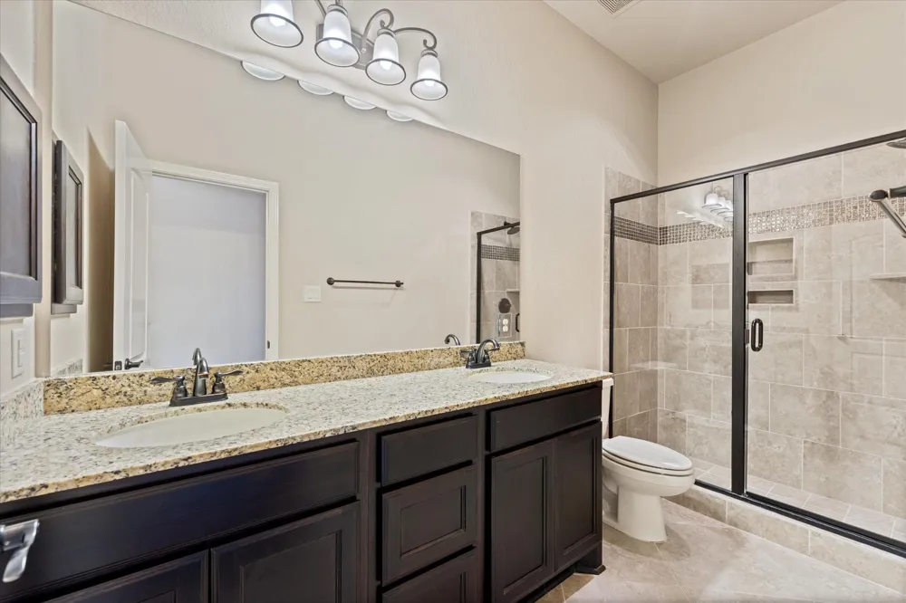 146 Diamond Back Lane Montgomery, TX 77316