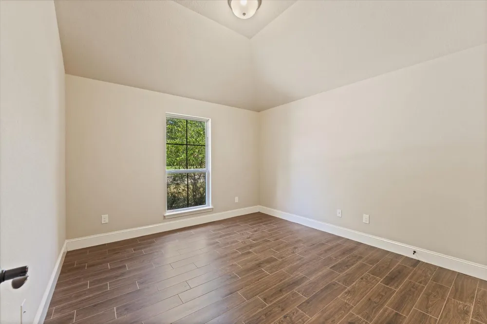 146 Diamond Back Lane Montgomery, TX 77316