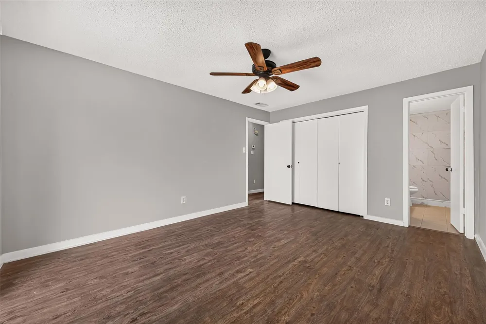 10814 Parkland Woods Drive Sugar Land, TX 77498