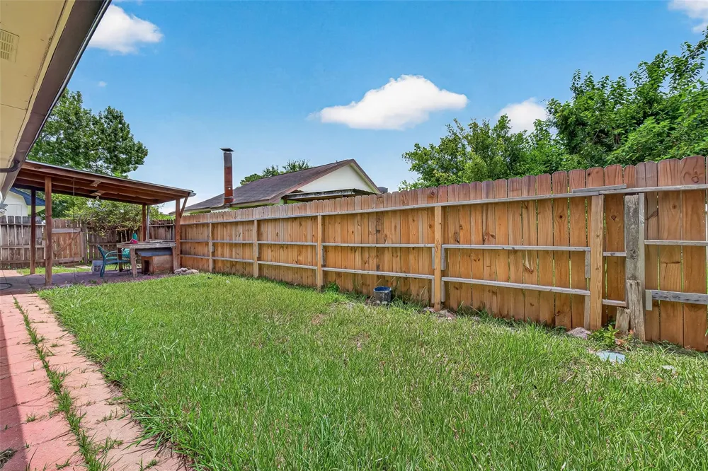 10814 Parkland Woods Drive Sugar Land, TX 77498