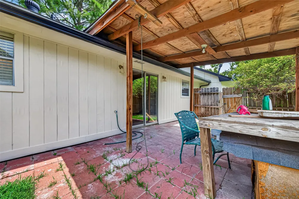 10814 Parkland Woods Drive Sugar Land, TX 77498