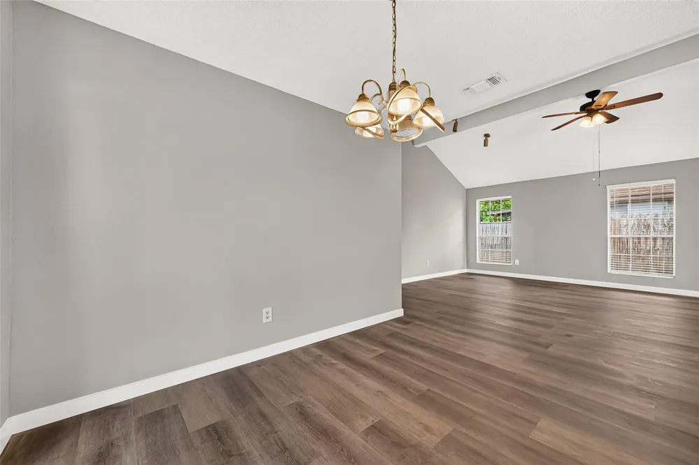 10814 Parkland Woods Drive Sugar Land, TX 77498