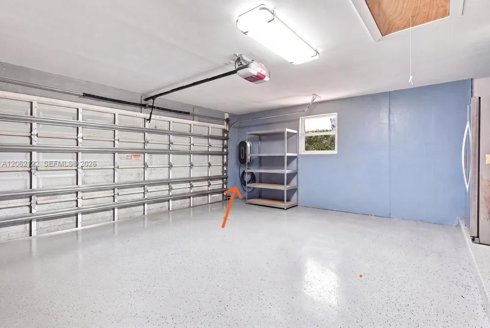 894 Spoonbill Cir Weston, FL 33326