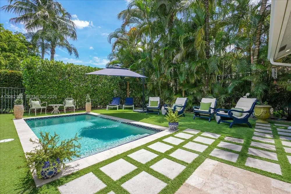 894 Spoonbill Cir Weston, FL 33326