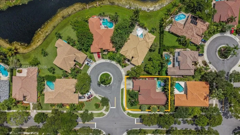 894 Spoonbill Cir Weston, FL 33326
