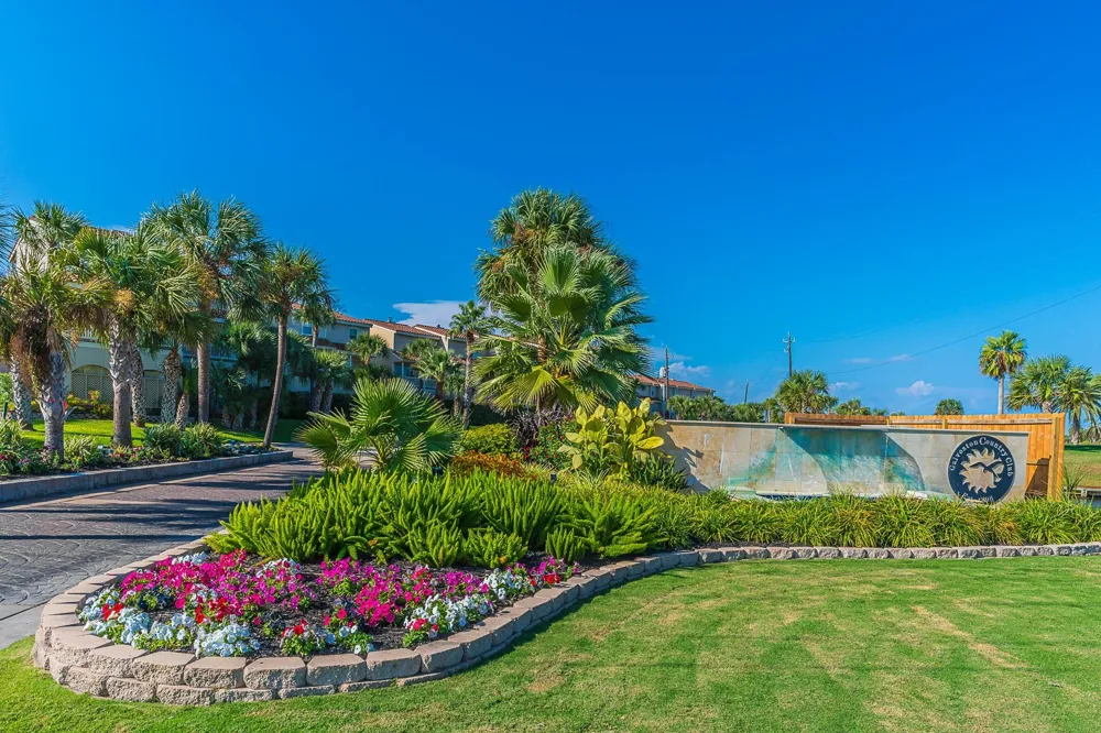 32 Dana Drive Galveston, TX 77554