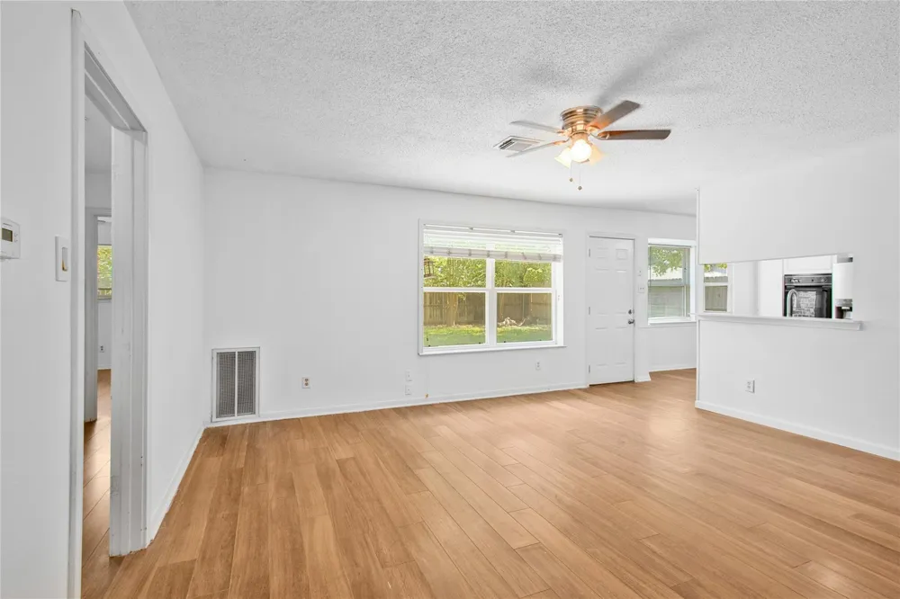 2005 S Savanna Court S League City, TX 77573