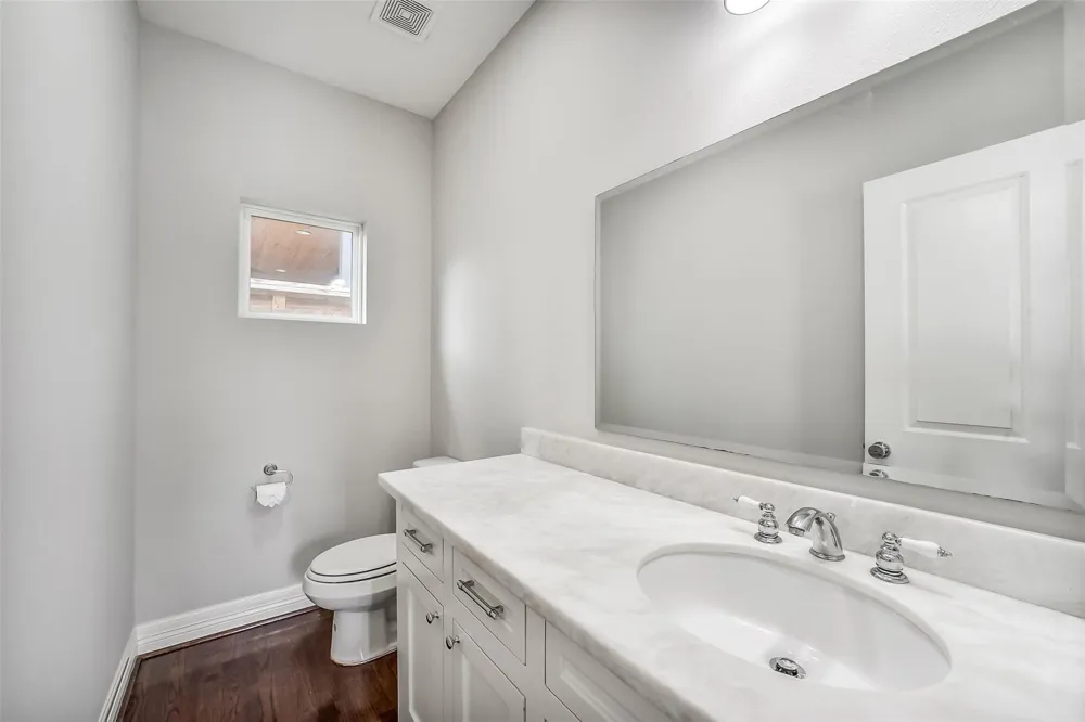 2007 Brimberry Street Houston, TX 77018