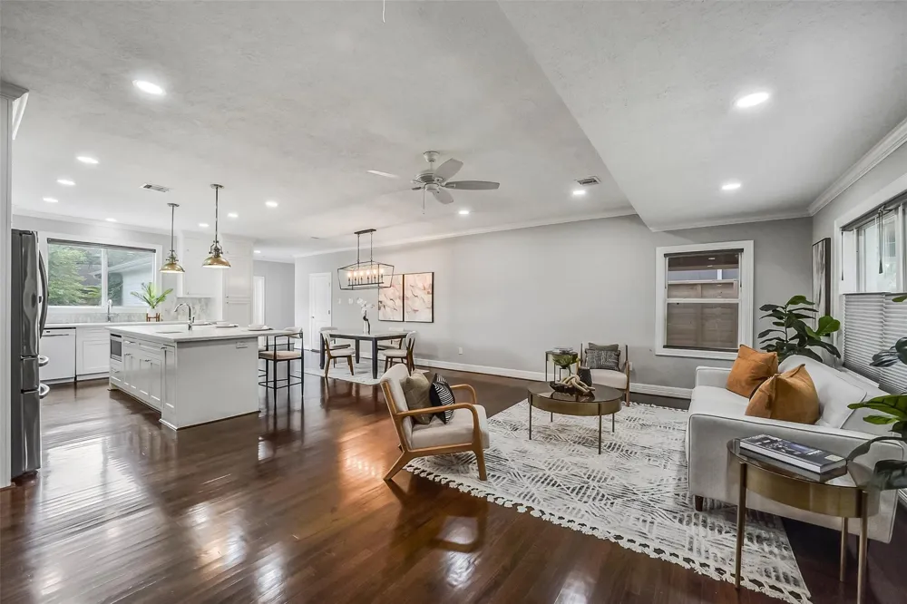 2007 Brimberry Street Houston, TX 77018