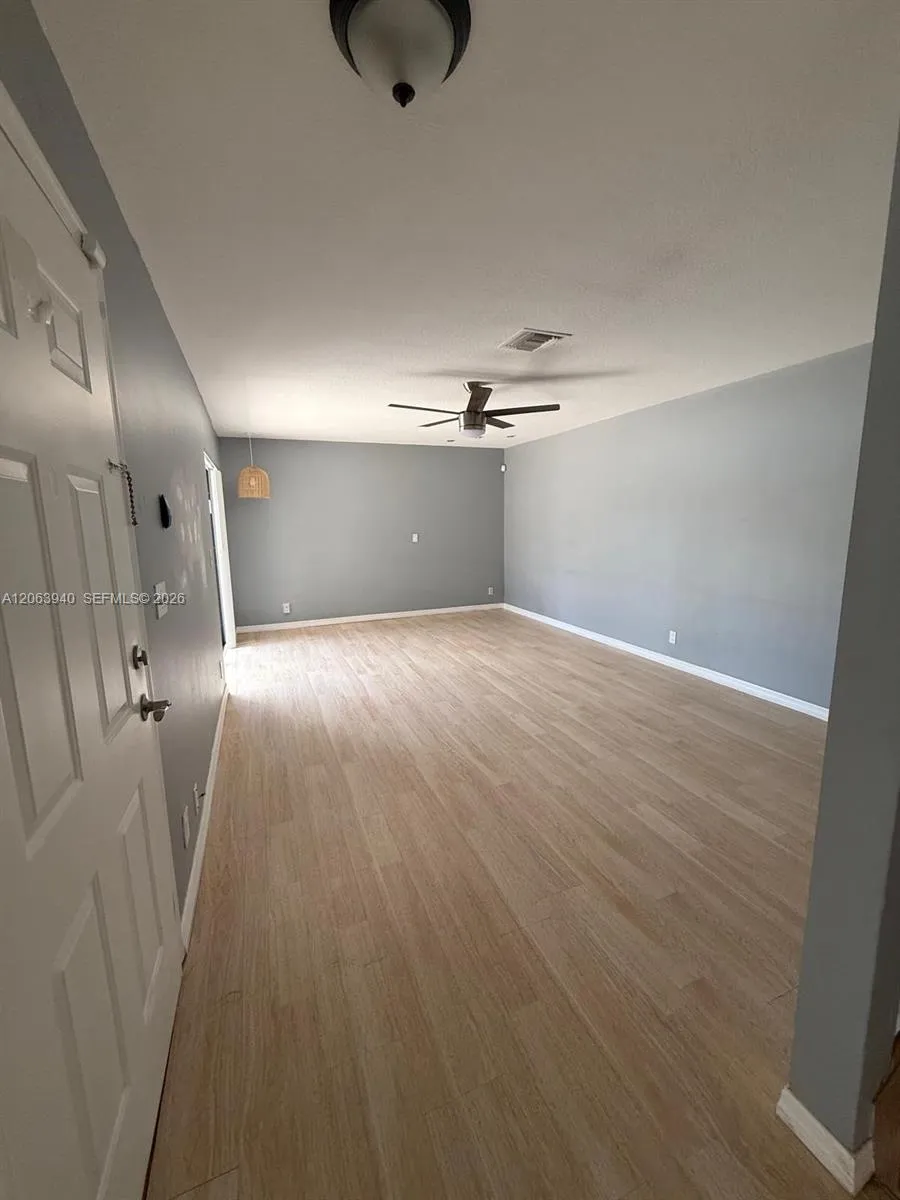 2551 NW 99th Ave #2551 Coral Springs, FL 33065