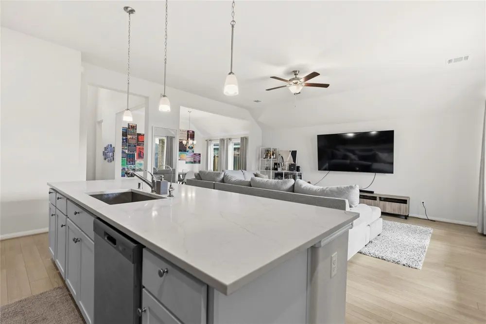 2602 Arbor Edge Crossing Texas City, TX 77568