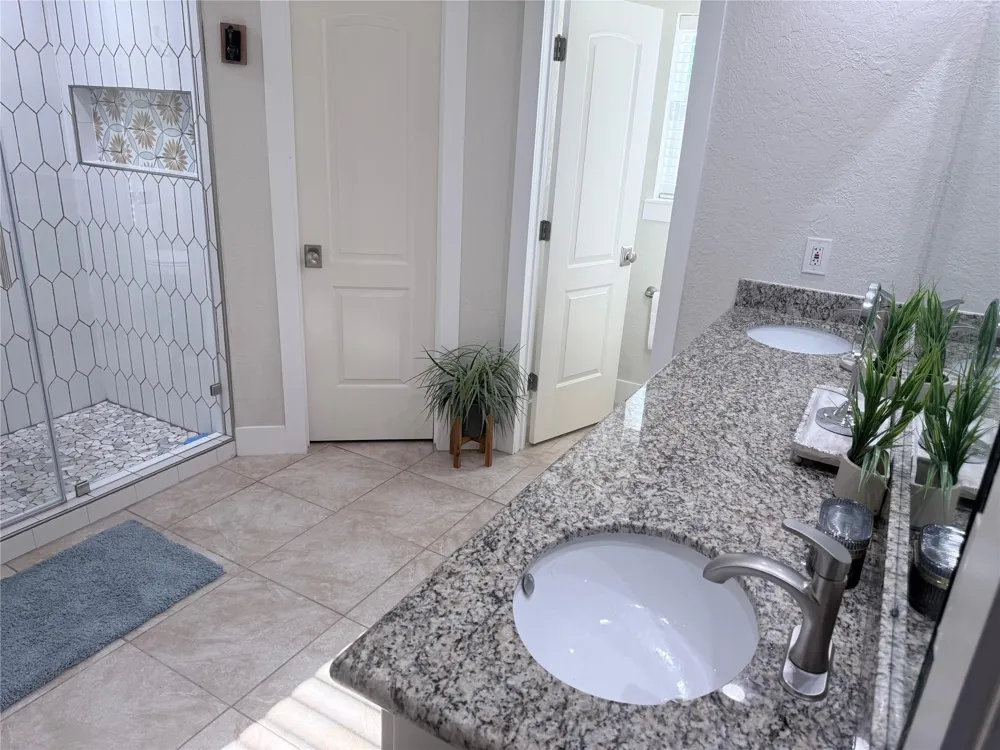 4012 Chile Drive Pasadena, TX 77504