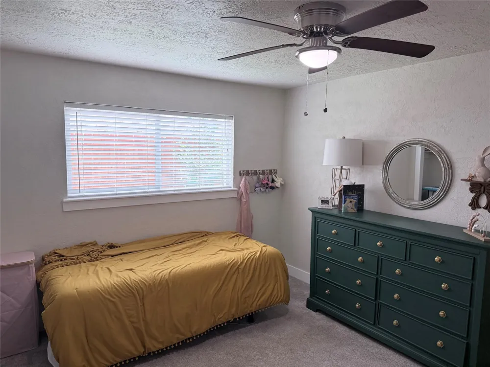 4012 Chile Drive Pasadena, TX 77504