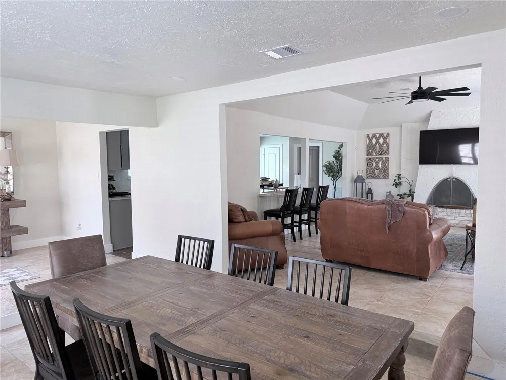 4012 Chile Drive Pasadena, TX 77504