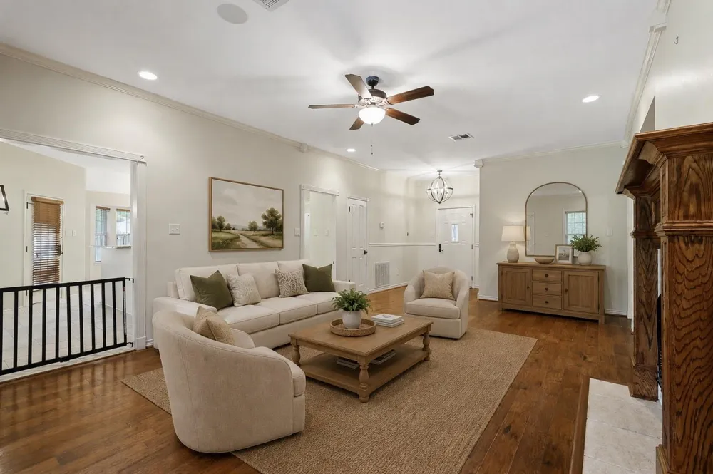 6204 London Circle Bryan, TX 77802