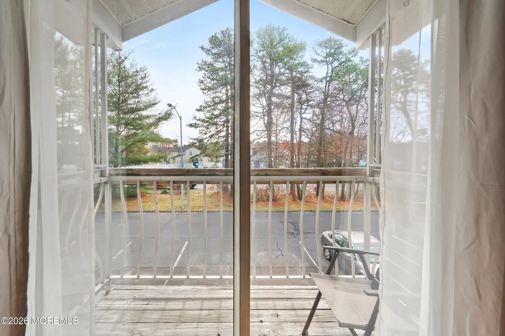 84 Diane Drive Tinton Falls, NJ 07753