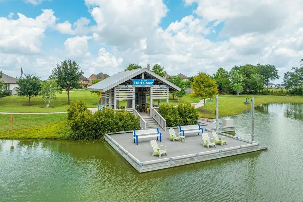 5019 Golden Peach Road Manvel, TX 77578