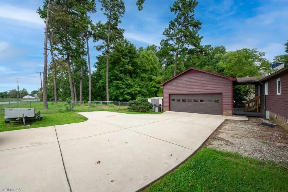 801 Bales Chapel Road Jamestown, NC 27282