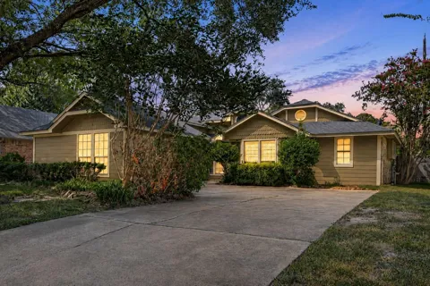 1206 Red Rock Canyon Drive