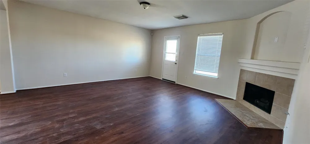 315 Sunset Colony Drive Rosharon, TX 77583
