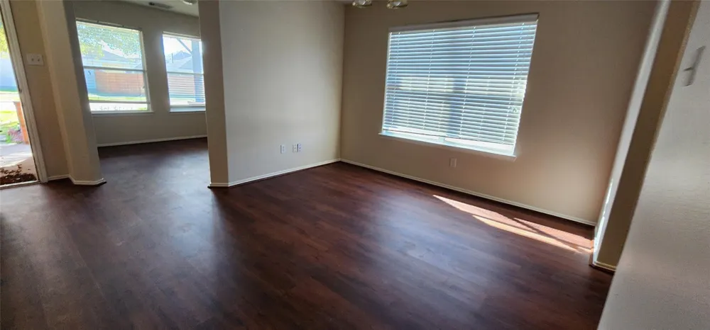 315 Sunset Colony Drive Rosharon, TX 77583