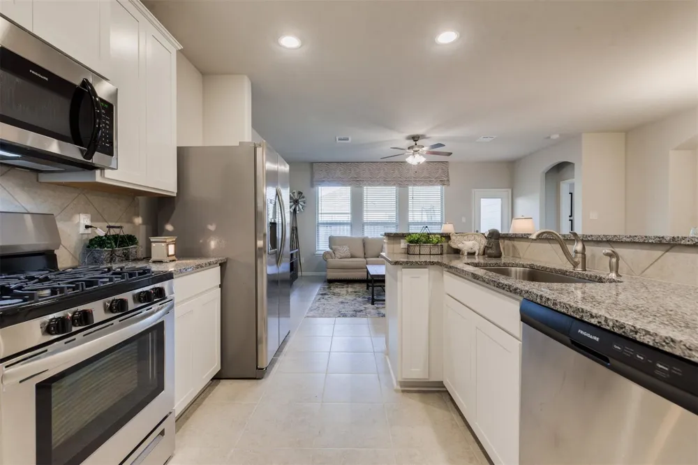 16036 Sandy Koufax Court Splendora, TX 77372