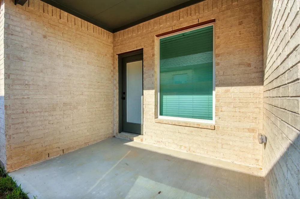 1794 Peach Creek Drive #B Dayton, TX 77535